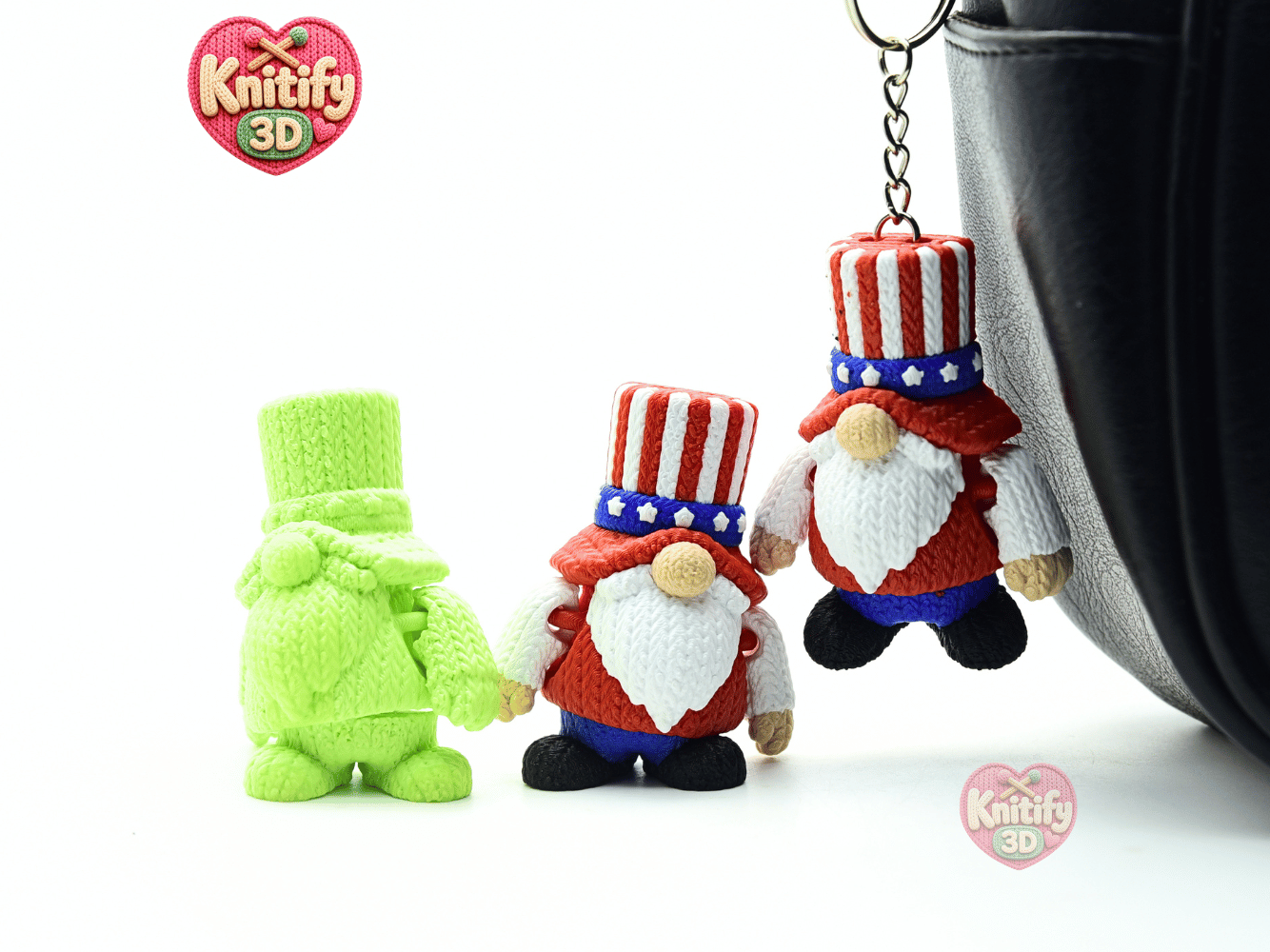Knitify3D-Knitted Patriotic Gnome Articulated Keychain_04.png